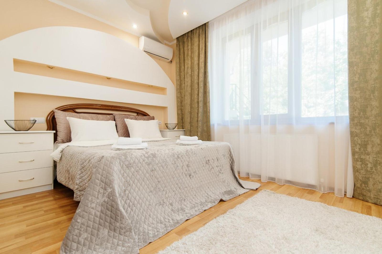 Apart Hotel Era Chişinǎu Buitenkant foto