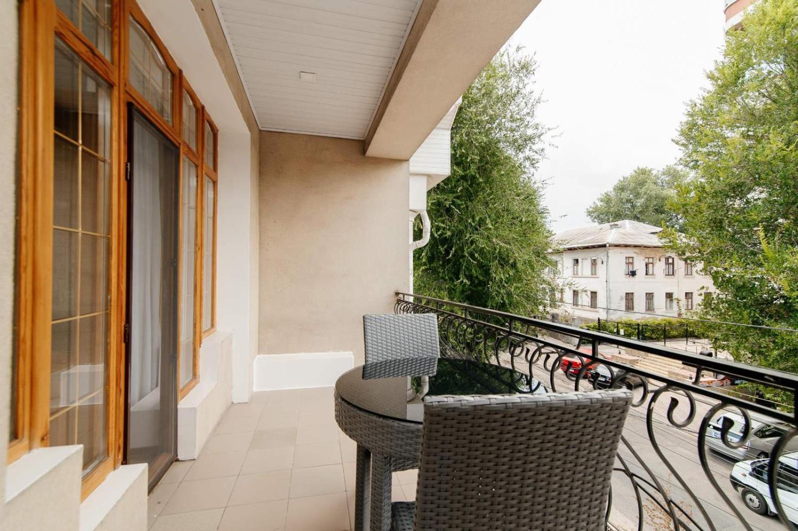 Apart Hotel Era Chişinǎu Buitenkant foto
